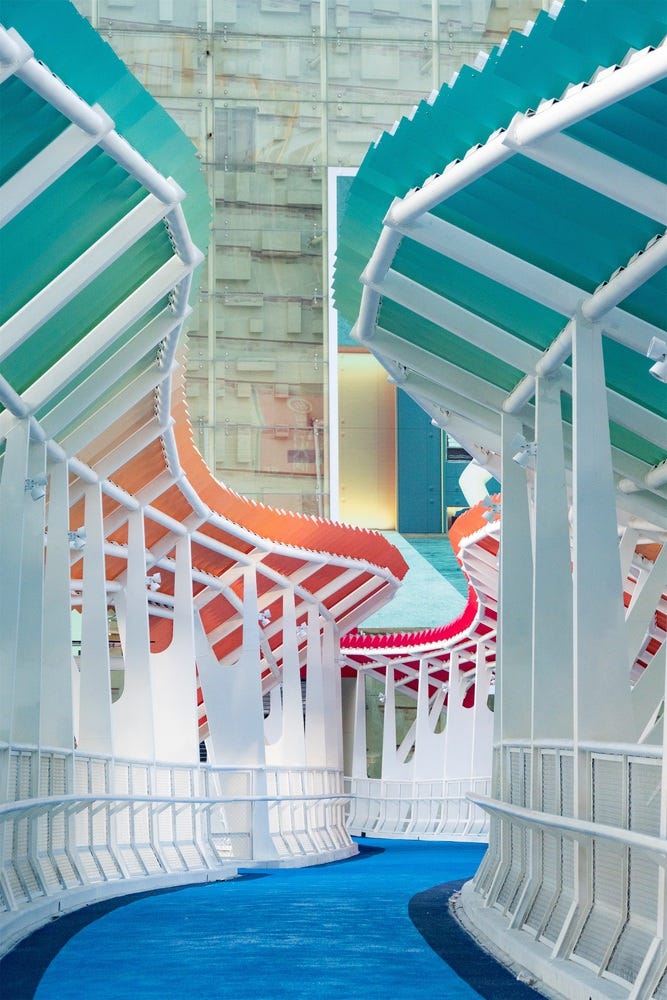 Jianshe Avenue Pedestrian Bridge / Atelier cnS - Image 5 of 16