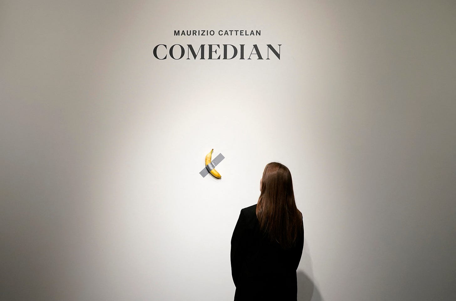 Maurizio Cattelan's Infamous “Comedian” Sells for $6.2 Million Maurizio Cattelan's Infamous “Comedian” Sells for $6.2 Million