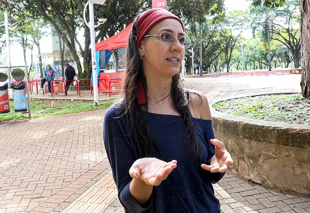 A pesquisadora adrielly Monticelli A pesquisadora adrielly Monticelli