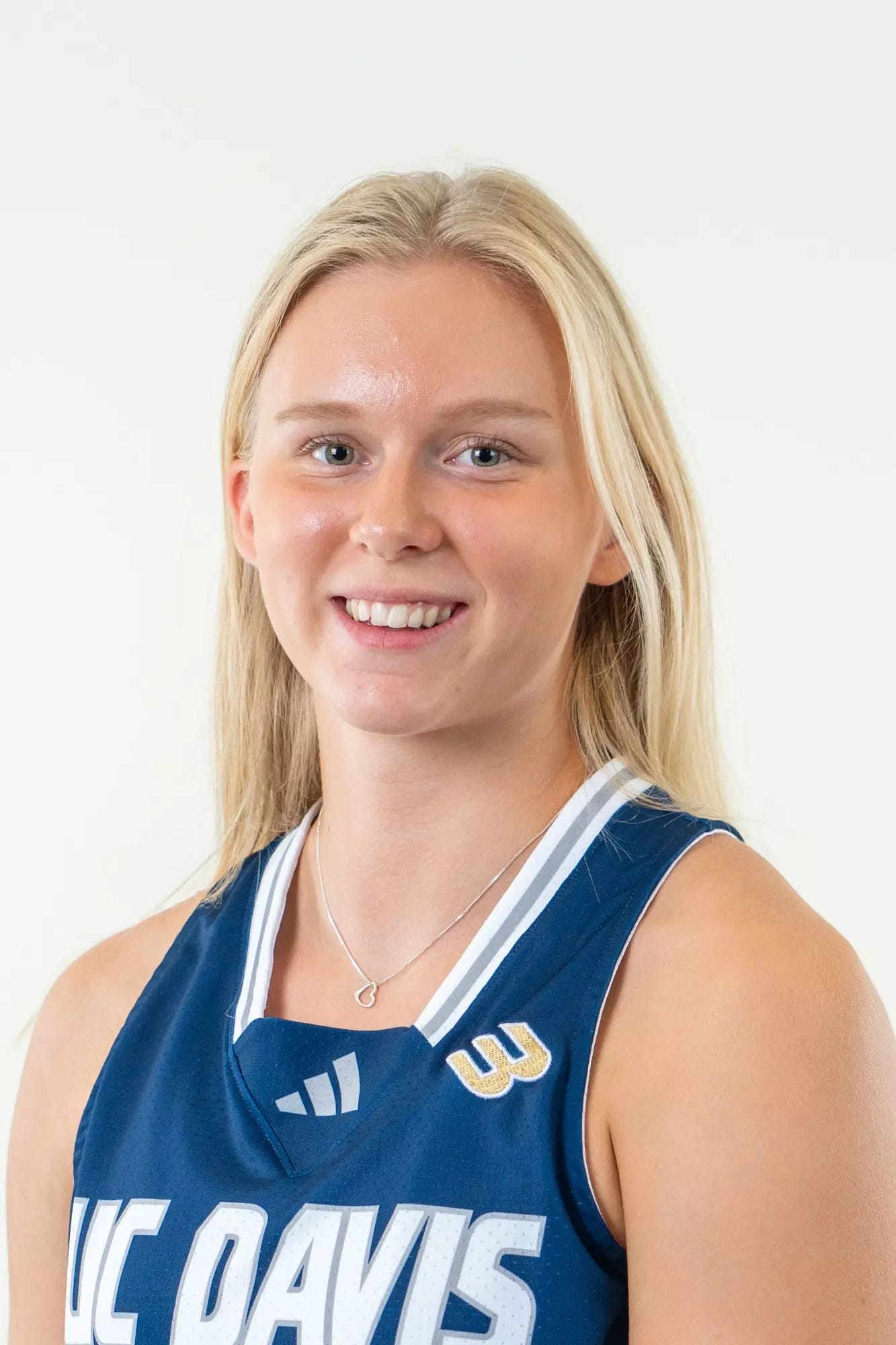 Emmy Ersdala - Women's Basketball - UC Davis Athletics Emmy Ersdala - Women's Basketball - UC Davis Athletics