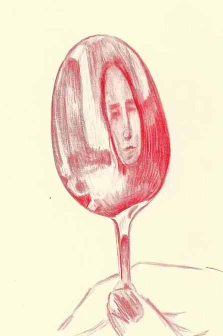 desenho em lápis vermelho de uma colher entre os dedos de uma mulher de cabelo comprida, que vemos apenas pelo reflexo distorcido