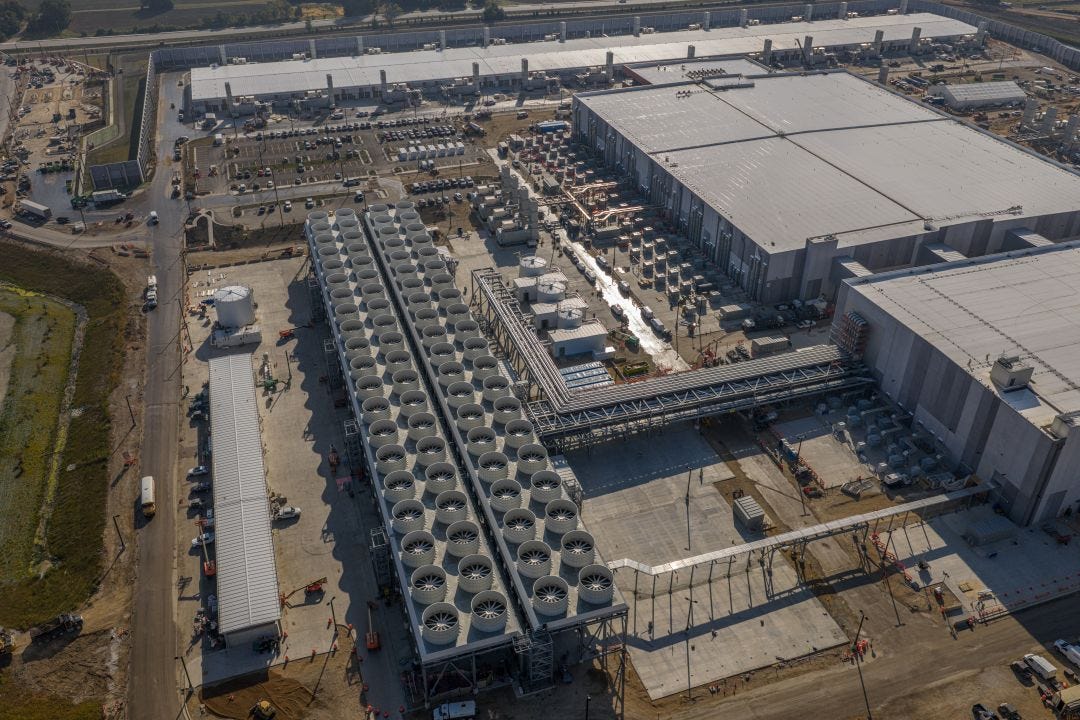 Microsoft announces 'world's most powerful' AI data center — 315-acre site  to house 'hundreds of thousands' of Nvidia GPUs and enough fiber to circle  the Earth 4.5 times | Tom's Hardware
