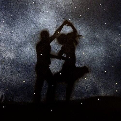 The stars are falling in secret