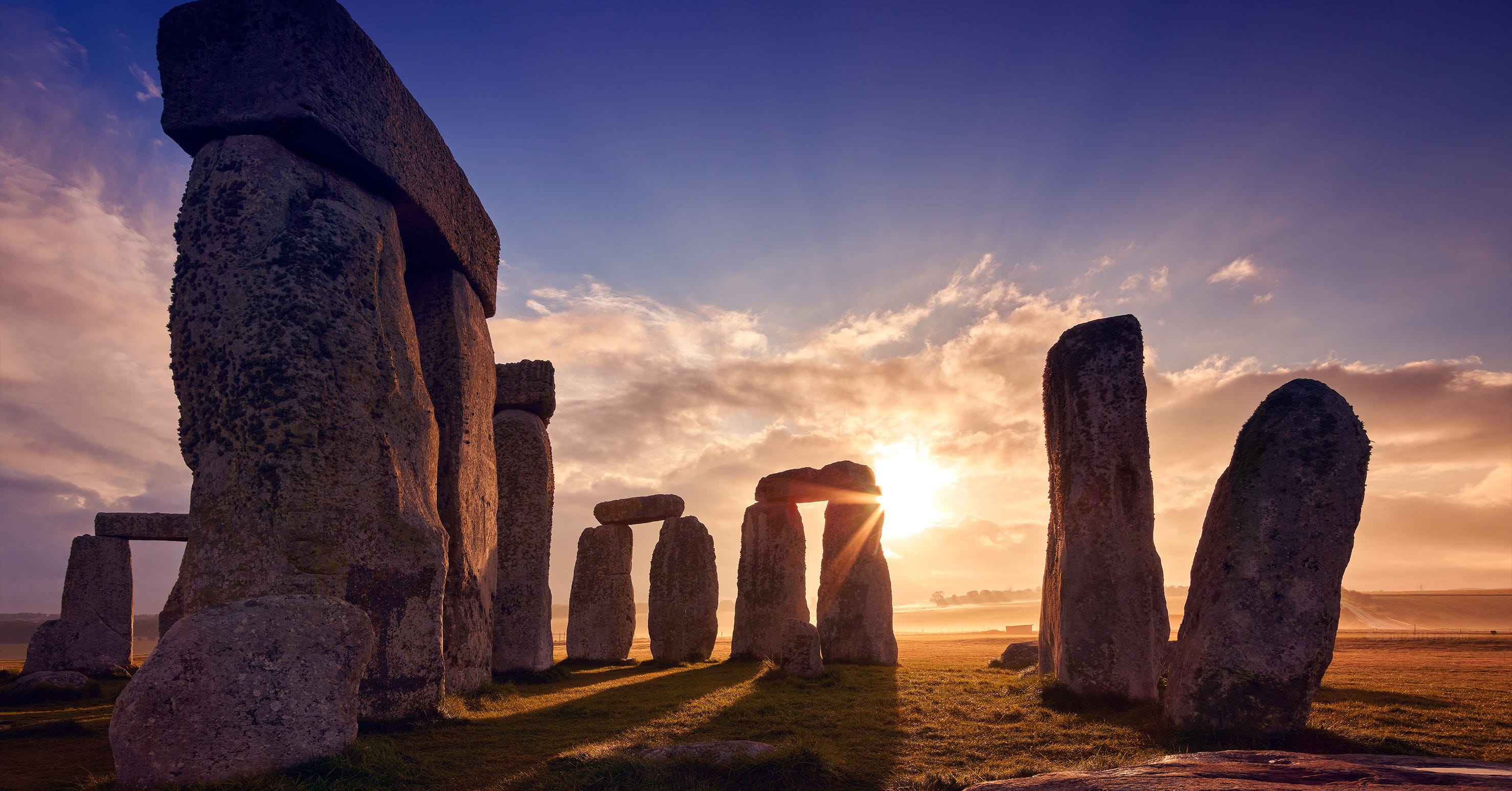 Stonehenge’s Bones: The Burial Site That Rewrites What We Thought We Knew