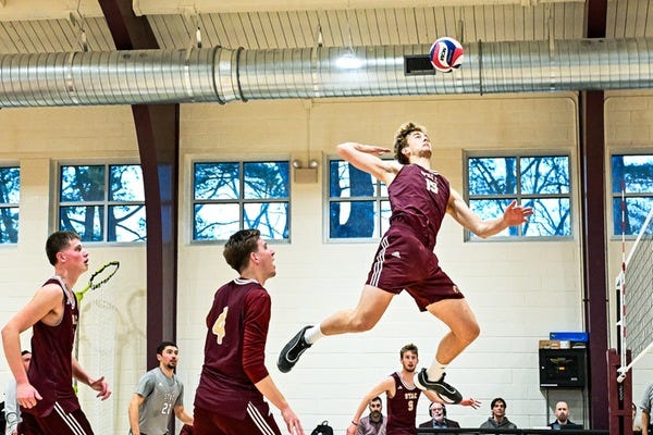 Men's Volleyball Sweeps Roberts Wesleyan For Fourth Straight Win Men's Volleyball Sweeps Roberts Wesleyan For Fourth Straight Win