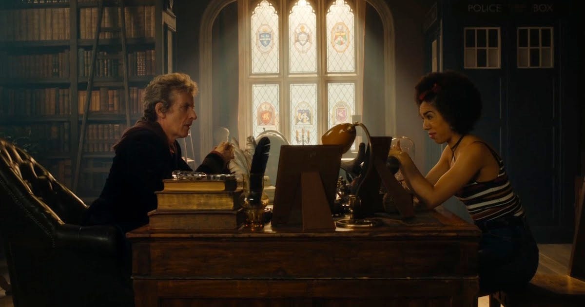 My Shiny Toy Robots: Reviews in Time & Space: Doctor Who 10x01 - The Pilot