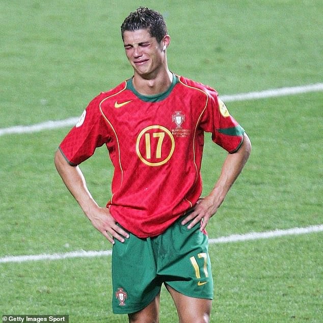 Bruno Fernandes uses Cristiano Ronaldo's Euro 2004 tears as inspiration for  this year's tournament | Daily Mail Online