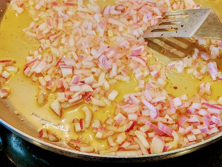 Creamy pasta with sun-dried tomatoes, garlic and herbs by Eve Fox, copyright 2025
