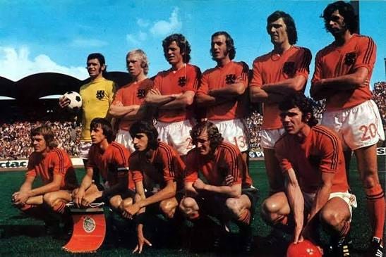 Netherlands team in 1974: Total football!!