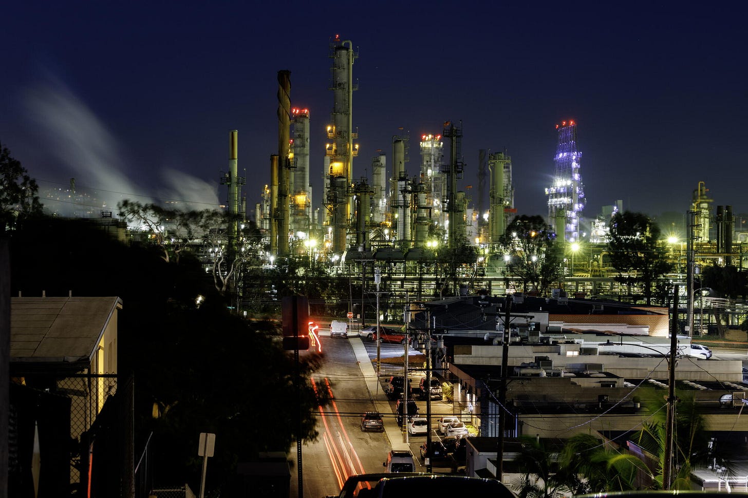 Oil company profits are soaring. Here's what California officials want to  do - Los Angeles Times