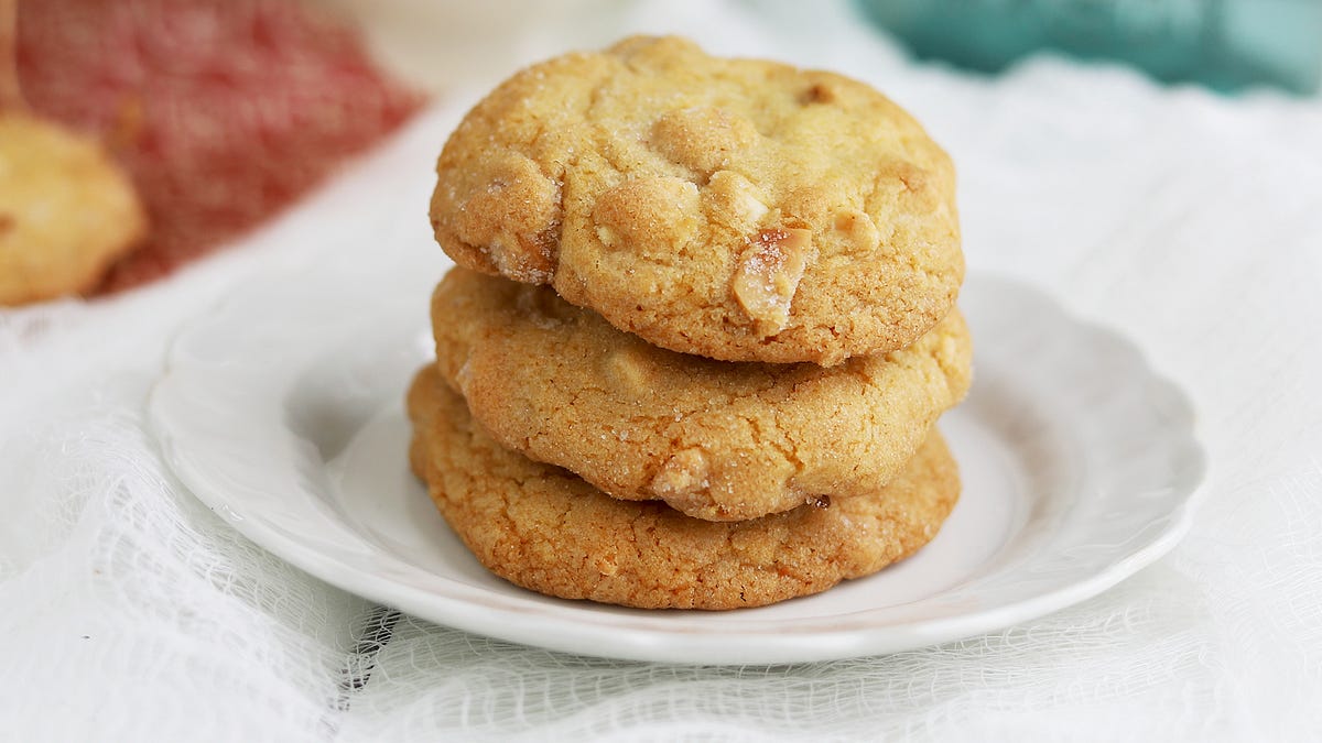 No. 340: Lemon Macadamia White Chocolate Cookies + More ...