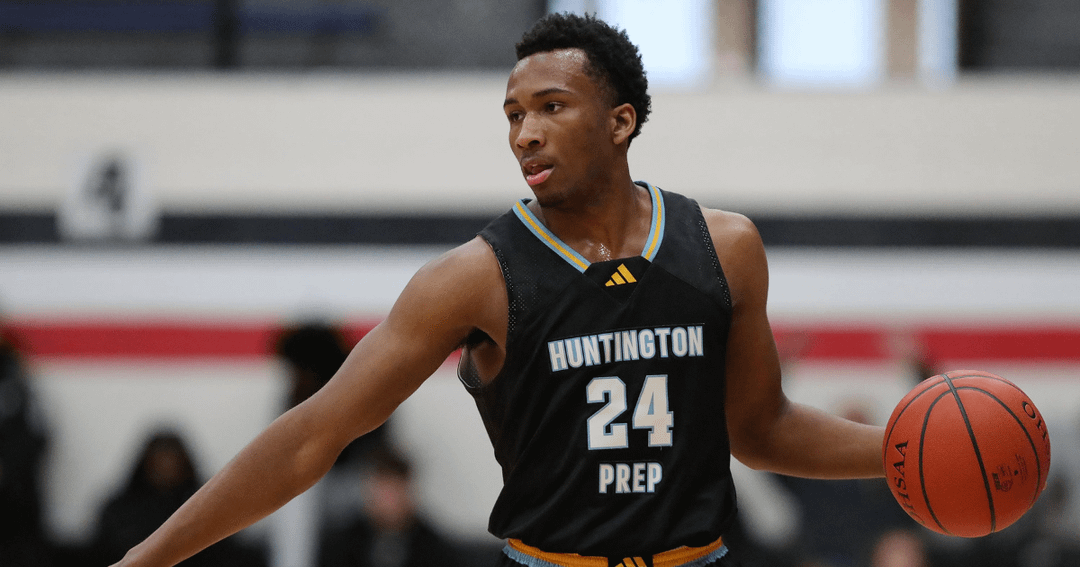 The more I look into it, Darryn peterson feels more like a 6'5 Damian  lillard with defensive upside. He shot insane percentages from 3 in high  school especially through his 41% on