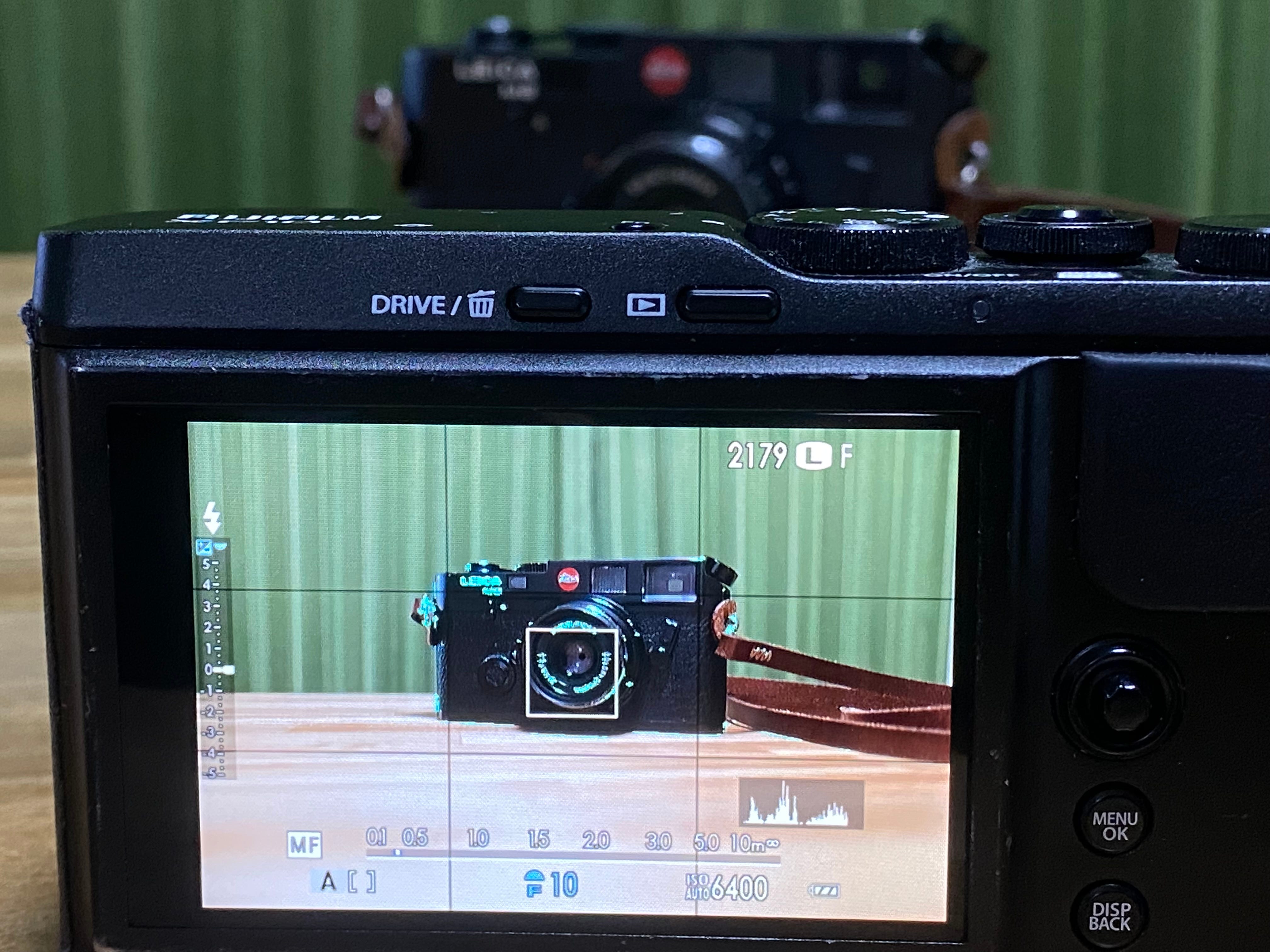 7 Reasons the Fujifilm XF10 Crushes the Ricoh GR III