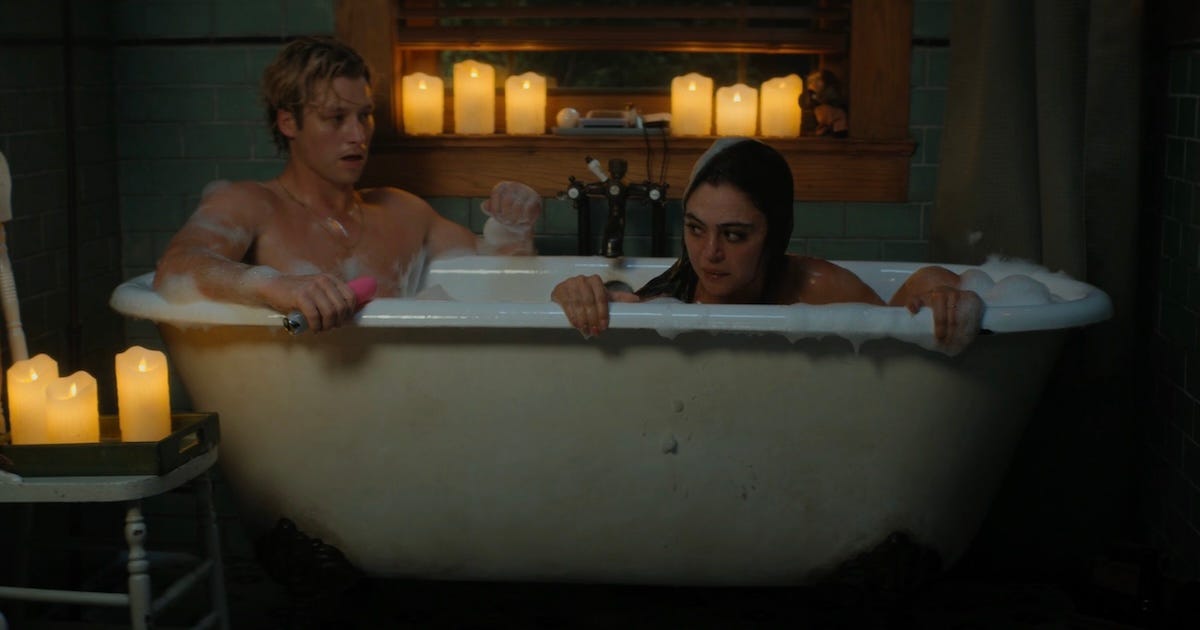 Dean and Allie in Off Campus