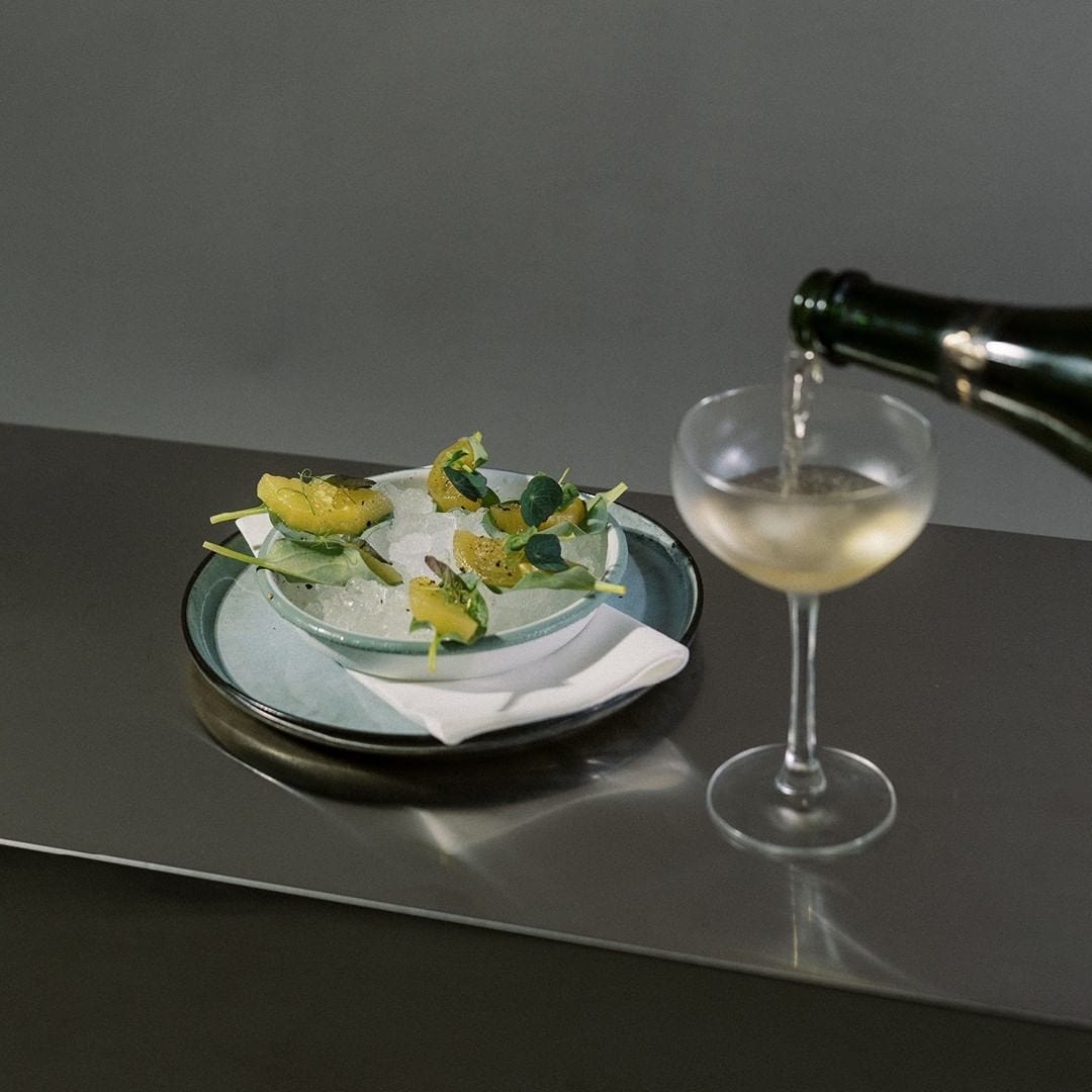 An Instagram  post added on Jul 03, 2024. The author is @cilinder.bar. May present: dish, white wine, wine, tableware, drinkware.