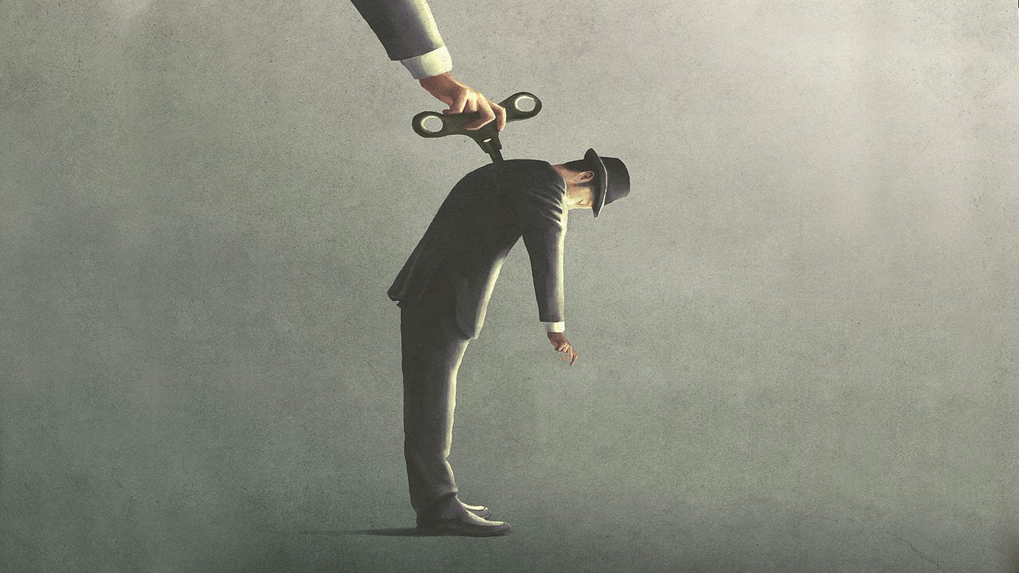 15 Hidden Manipulation Behaviors That Reveal a Controlling Person