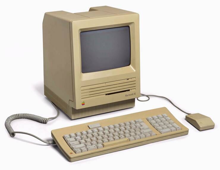 Bu tuşlara Steve Jobs bastı.
