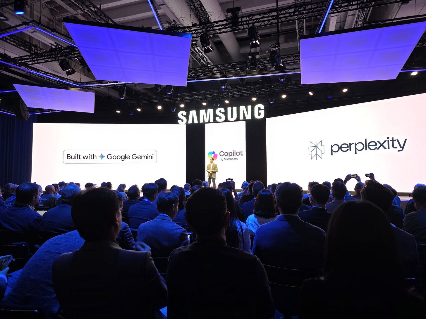 No alternative text description for this image