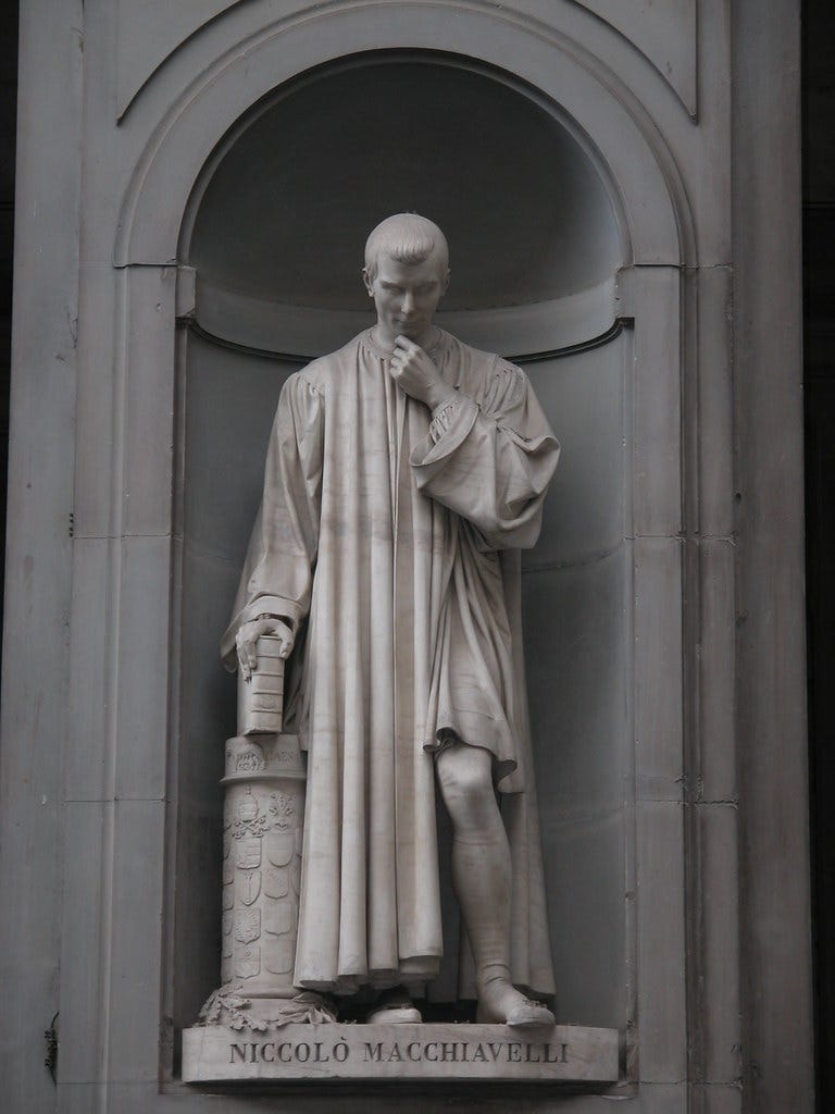 Niccolo Machiavelli | Statue of Niccolo Machiavelli in the P… | Flickr
