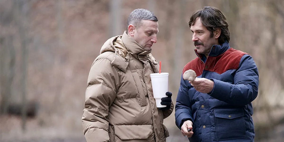 'Friendship' Review- Why Did The Critics Like This