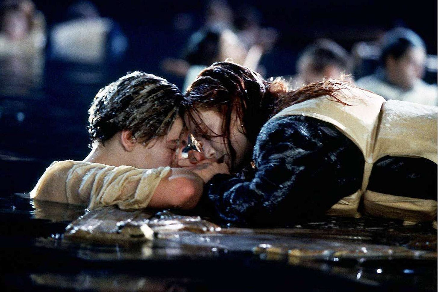 Kate Winslet Reveals the Water in 'Titanic' 'Door Scene' Was Only 'Waist  High'