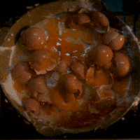 Evil Deaed Rise GIFs - Find & Share on GIPHY