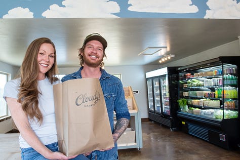 fresh fruit and vegetables, well-stocked grocery shelves in Cloudcroft at Cloudy's Market