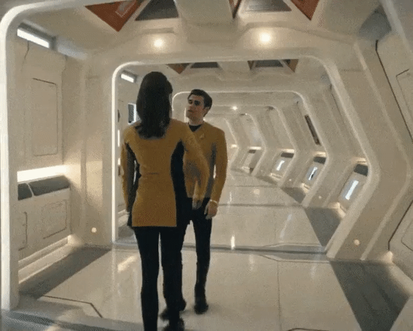 Una and Kirk dancing in SNW "Subspace Rhapsody"