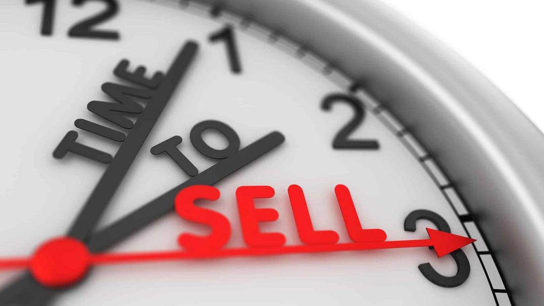Sell alert! Why this expert is calling time on NAB and Westpac shares