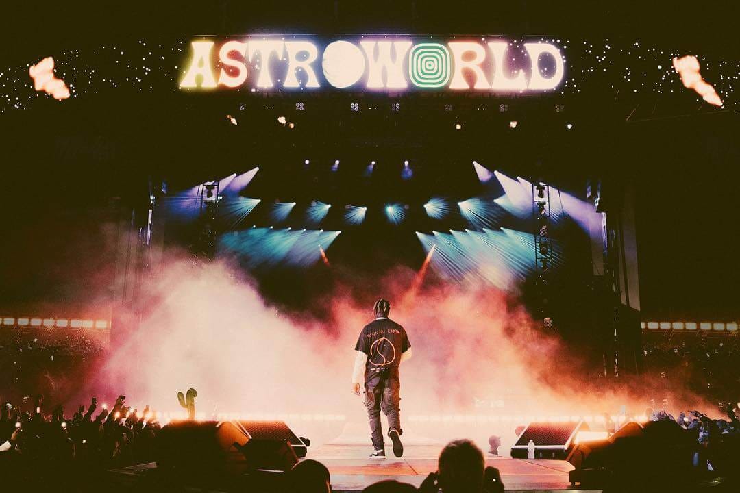 Esto fue todo lo que pasó en el Astroworld Festival, el carnaval demente de  Travis Scott