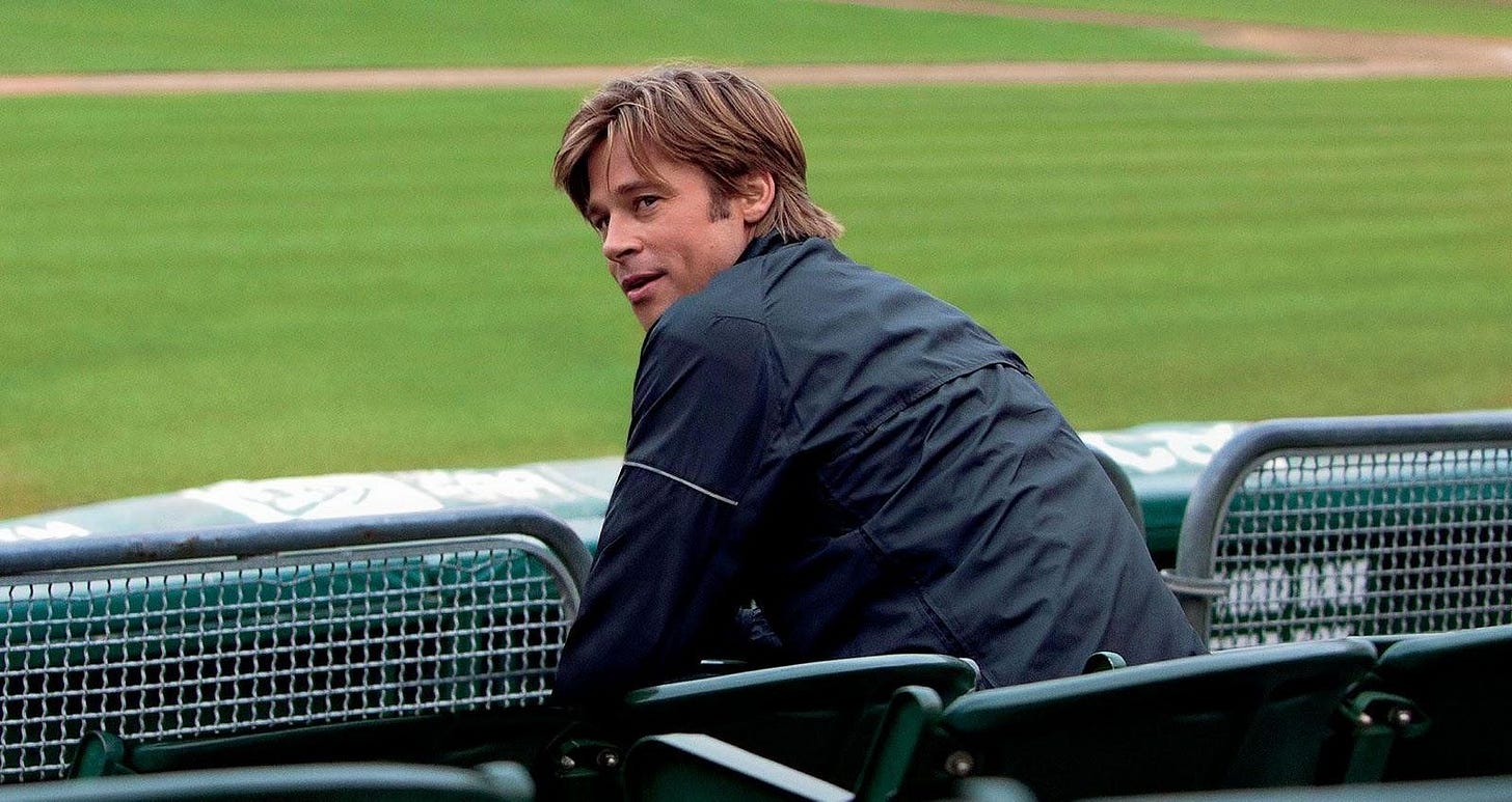 O poder do extra mile: lições de liderança e engajamento em Moneyball -  Mais que Direito