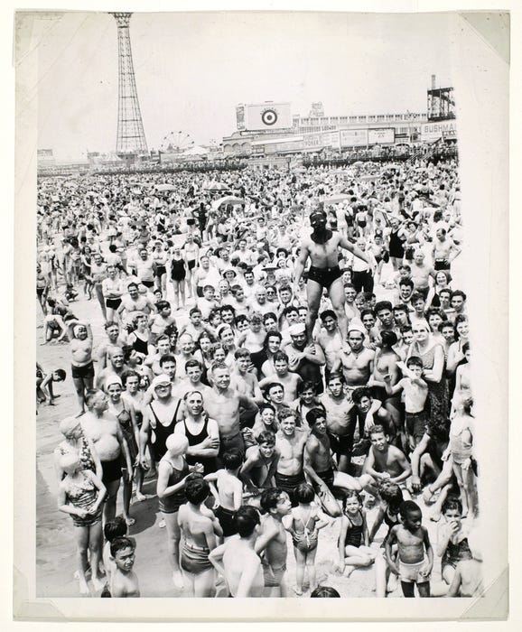 [Crowd at Coney Island beach, Brooklyn]