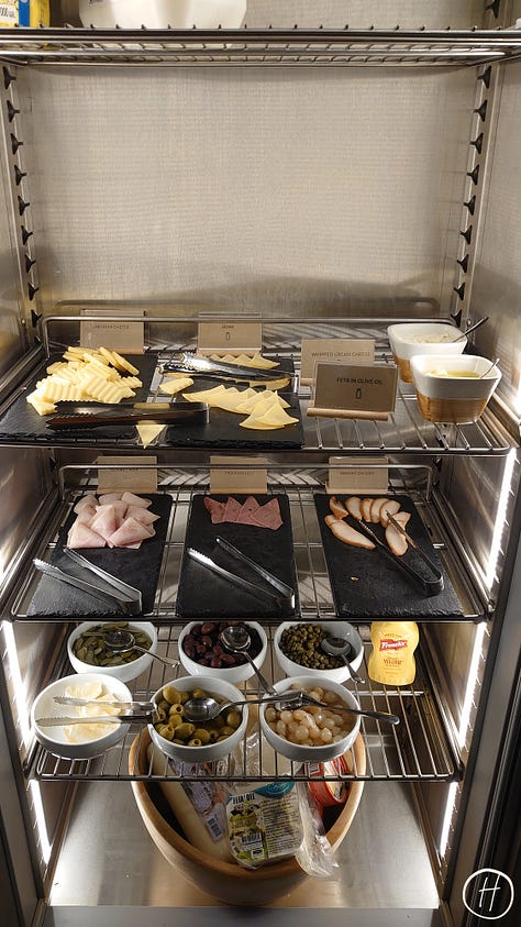 Breakfast selection at Courtyard by Marriott