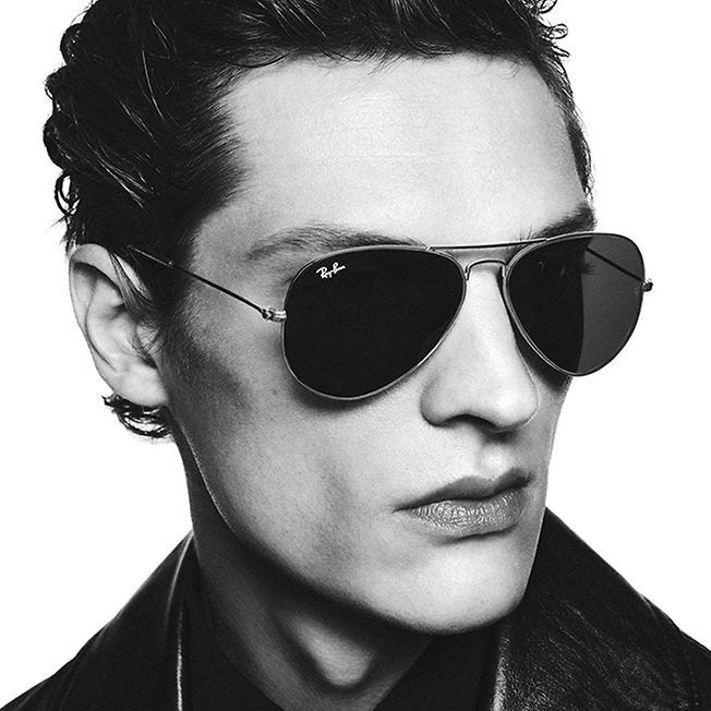 A HERO OF CLASSIC AMERICAN STYLE-Since 1937