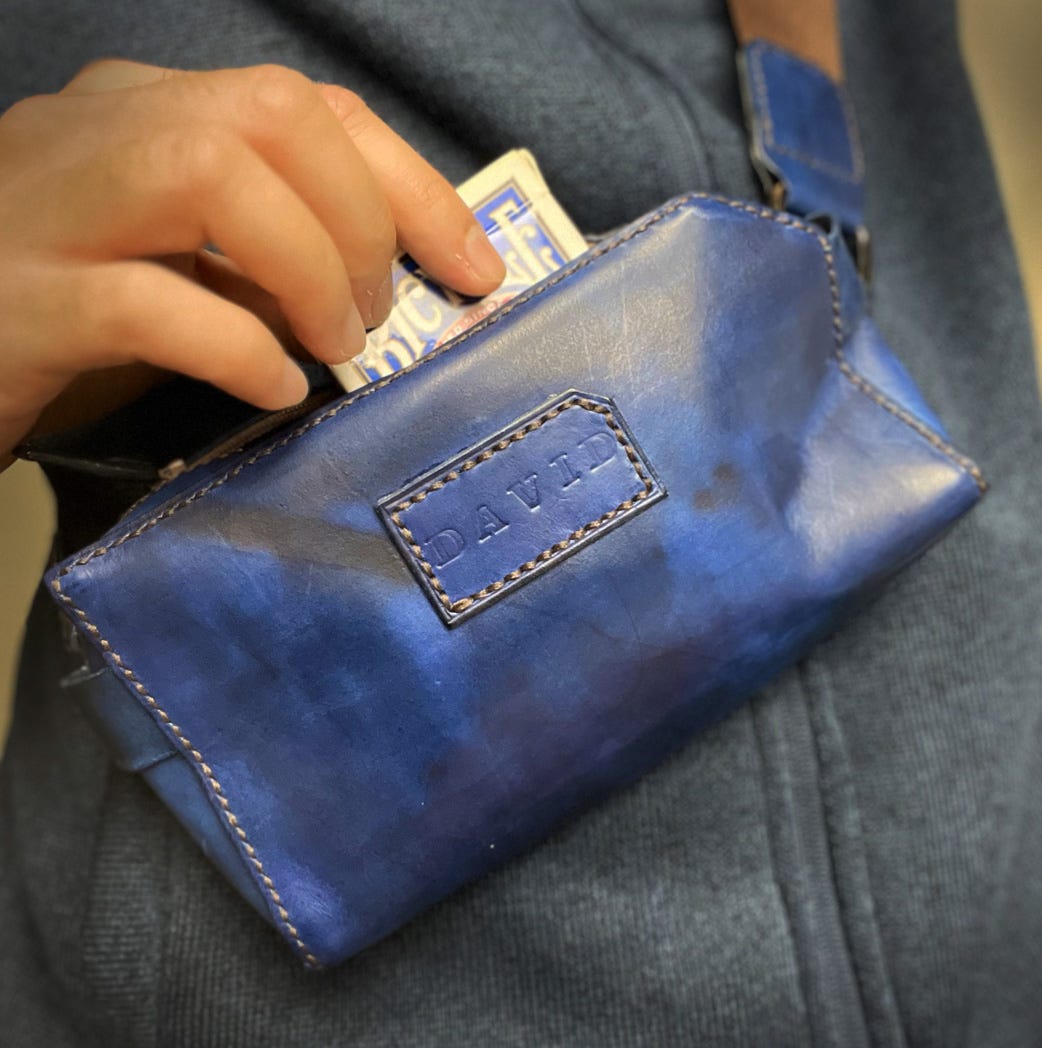 Crossbody Bag in Blue