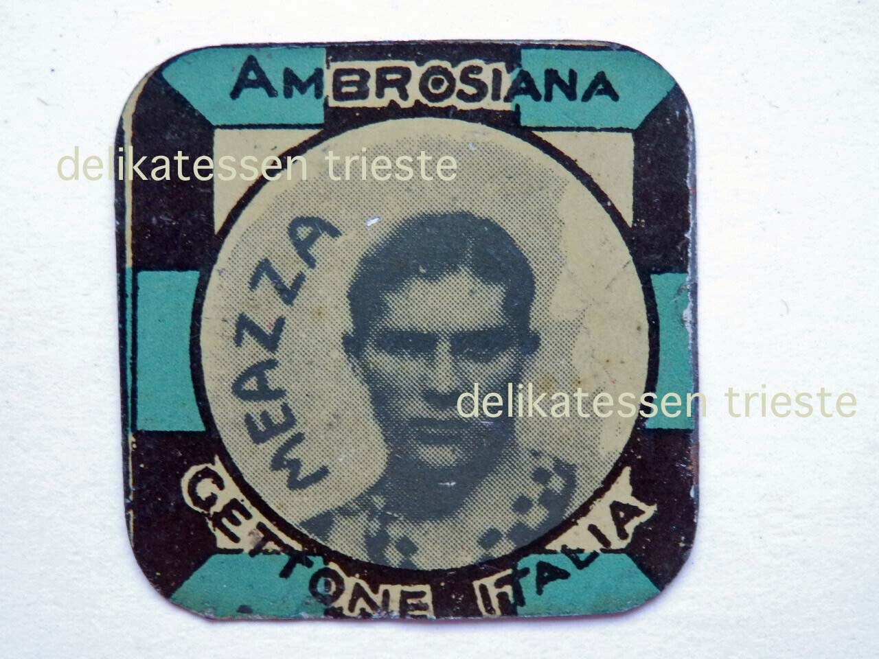 Foto 1 di 2