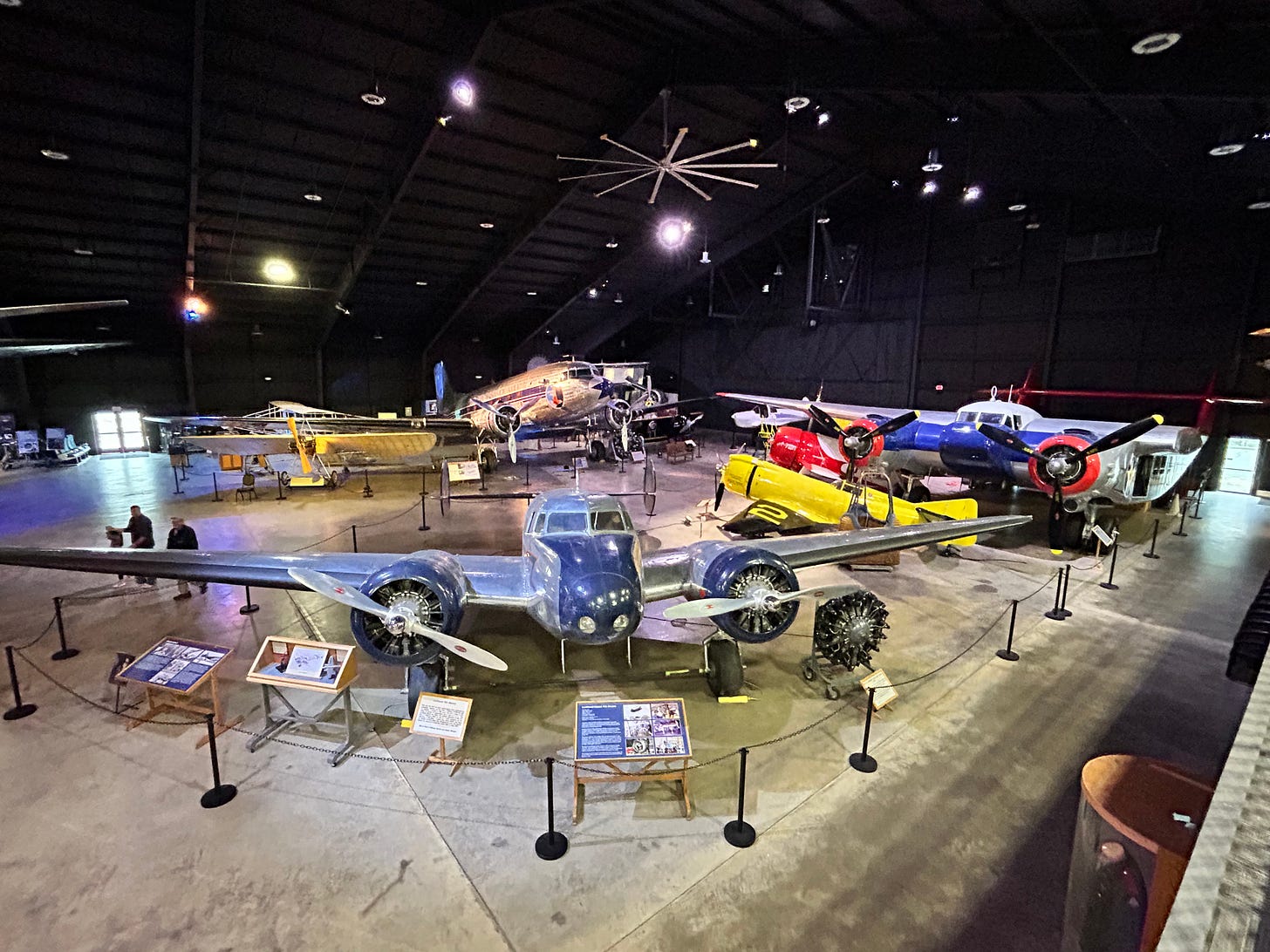 airplanes, exhibit, hangar, display airplanes, exhibit, hangar, display
