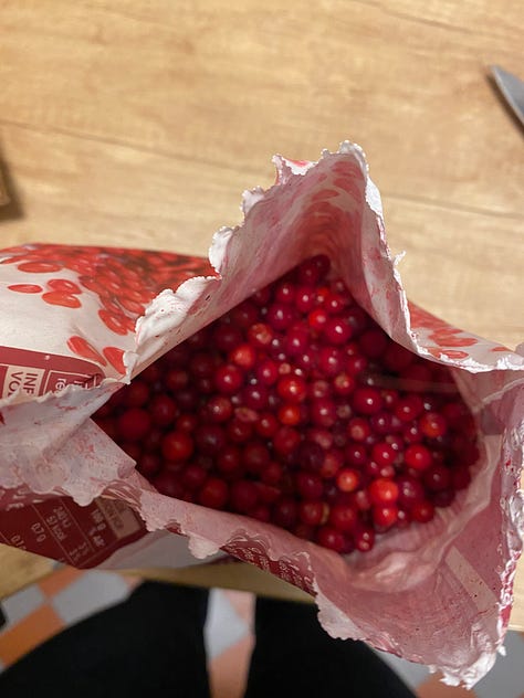 frozen-cranberries-picard-thanksgiving-paris