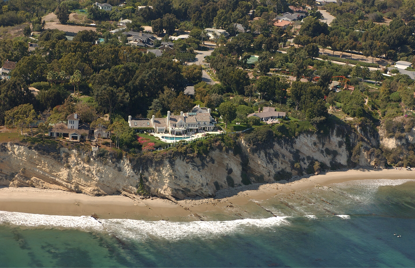 BS's clifftop mansion BS's clifftop mansion