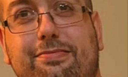 Malore mentre cena, stroncato a 30 anni