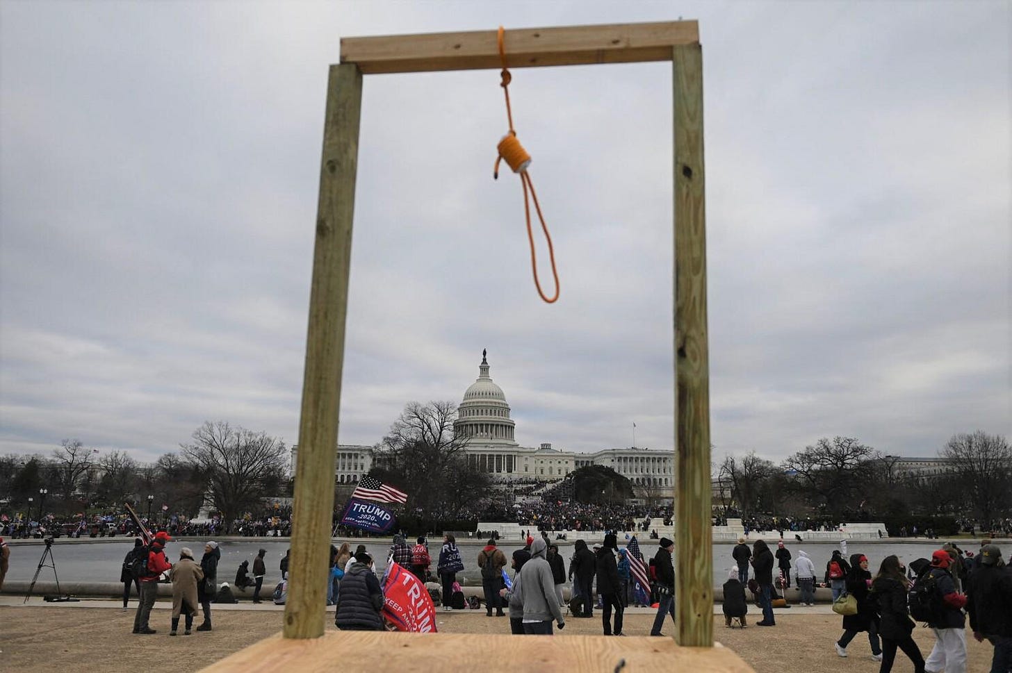 r/pics - Gallows put at Capitol Building on Jan. 6th at 6 a.m. Trump began his speech at noon, 2+ miles away r/pics - Gallows put at Capitol Building on Jan. 6th at 6 a.m. Trump began his speech at noon, 2+ miles away