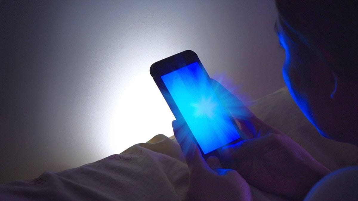 How to turn off the blue light on my device (iPhone, Mac, Android &  Windows) | Marca