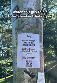 Incredible scenes watching this man fold a fitted sheet x #edinburgh  #foldafittedsheet #edinburghfringe