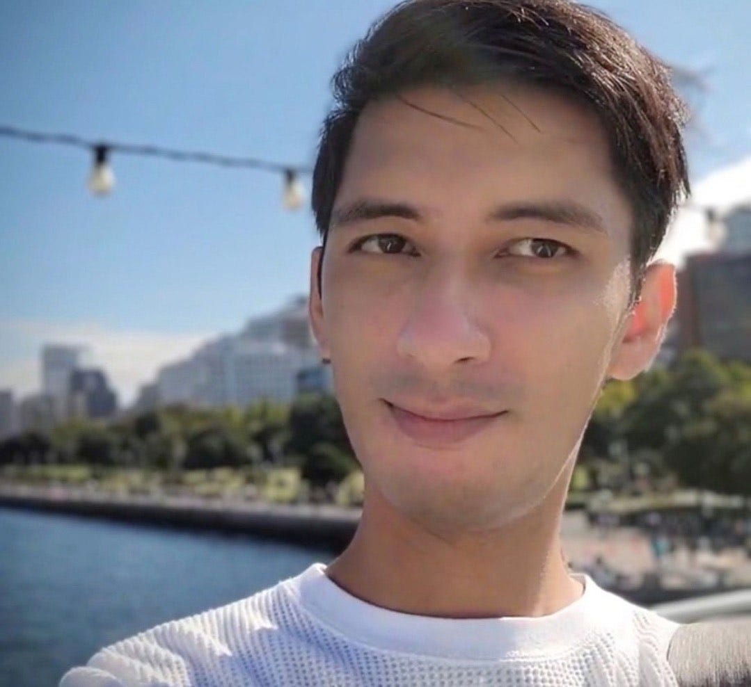 Alex in Yokohama, the real world location of Vermillion City
