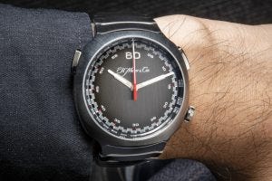 H Moser & Cie Streamliner Flyback Chronograph wrist shot H Moser & Cie Streamliner Flyback Chronograph wrist shot