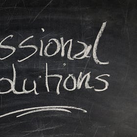 Il vero valore professionale oggi non si misura dal sapere fare un bilancio o elaborare un cedolino