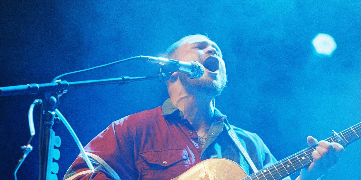 Country Music Star Turns on MAGA