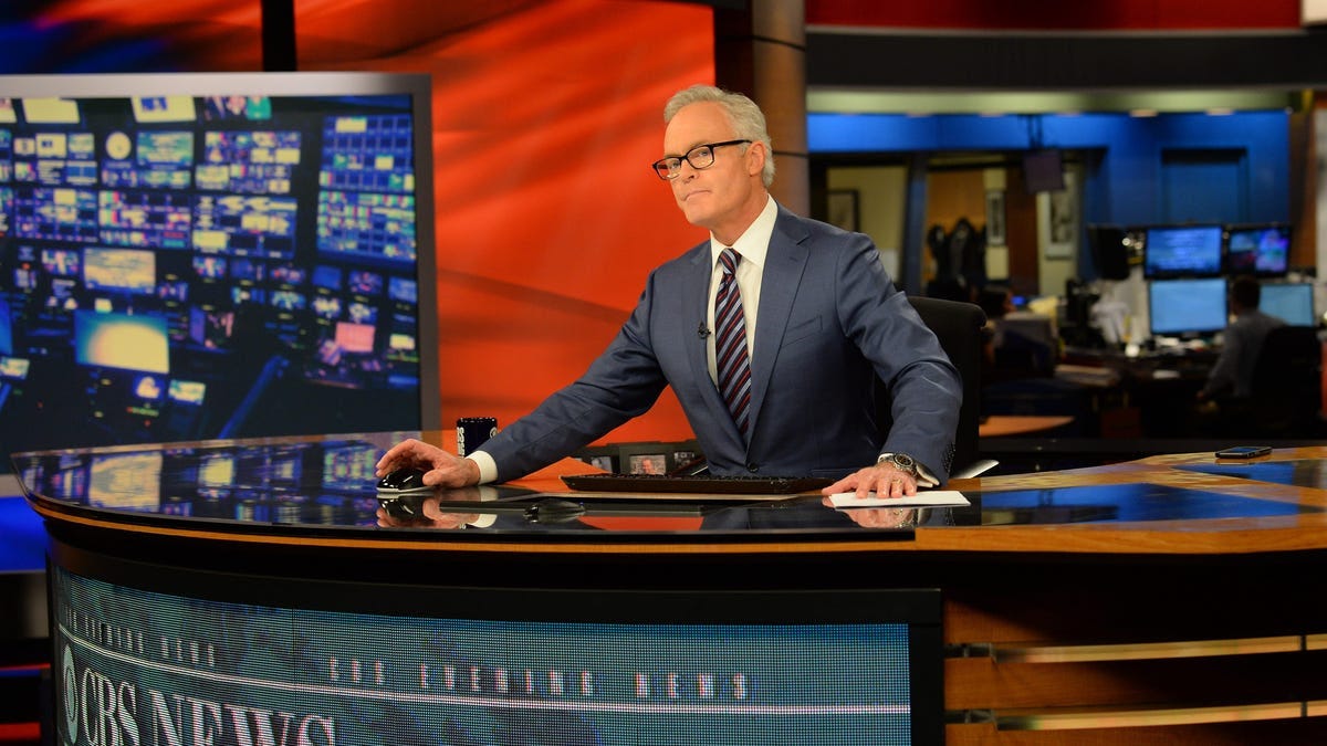 Scott Pelley seen on "CBS Evening News" May 5, 2016, in New York City. Scott Pelley seen on "CBS Evening News" May 5, 2016, in New York City.
