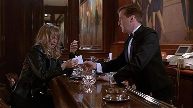 Watching 'First Wives Club' and look who showed up : r/Frasier