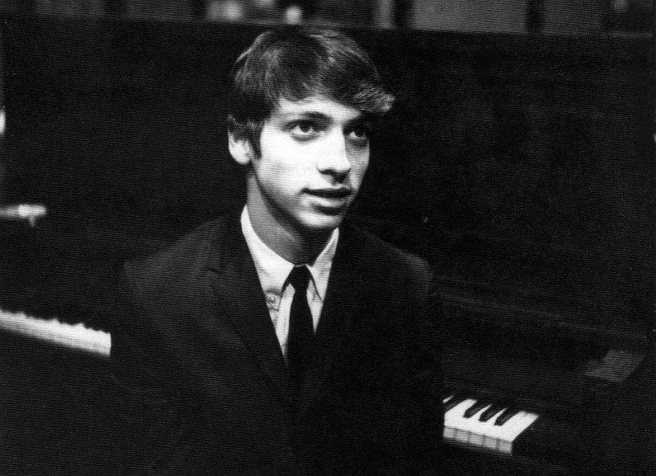 Michael Brown, the Left Banke's brilliant baroque-pop leader, dies at 65 - oregonlive.com Michael Brown, the Left Banke's brilliant baroque-pop leader, dies at 65 - oregonlive.com